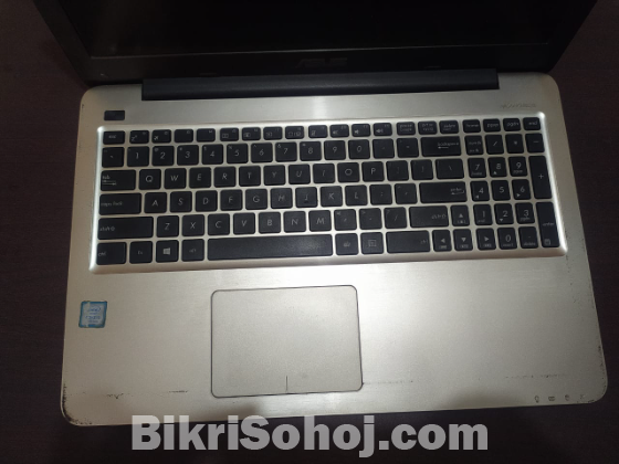 Asus X556UQ-7200U i5 7th Gen